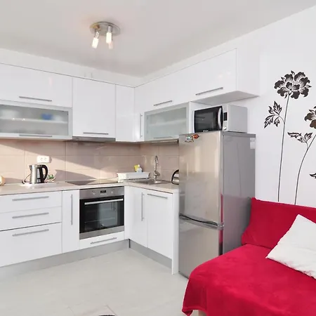 Full Equipped Flat Close To Split