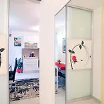 Full Equipped Flat Close To Apartment *