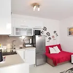 Apartment Full Equipped Flat Close To *